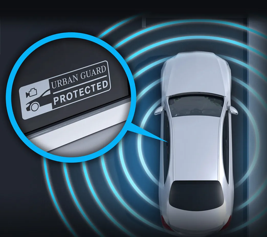 For added peace of mind after you park, GUARD 360°® can help detect if your GLE is bumped or broken into, and push a notification to your phone via the Mercedes-Benz app.