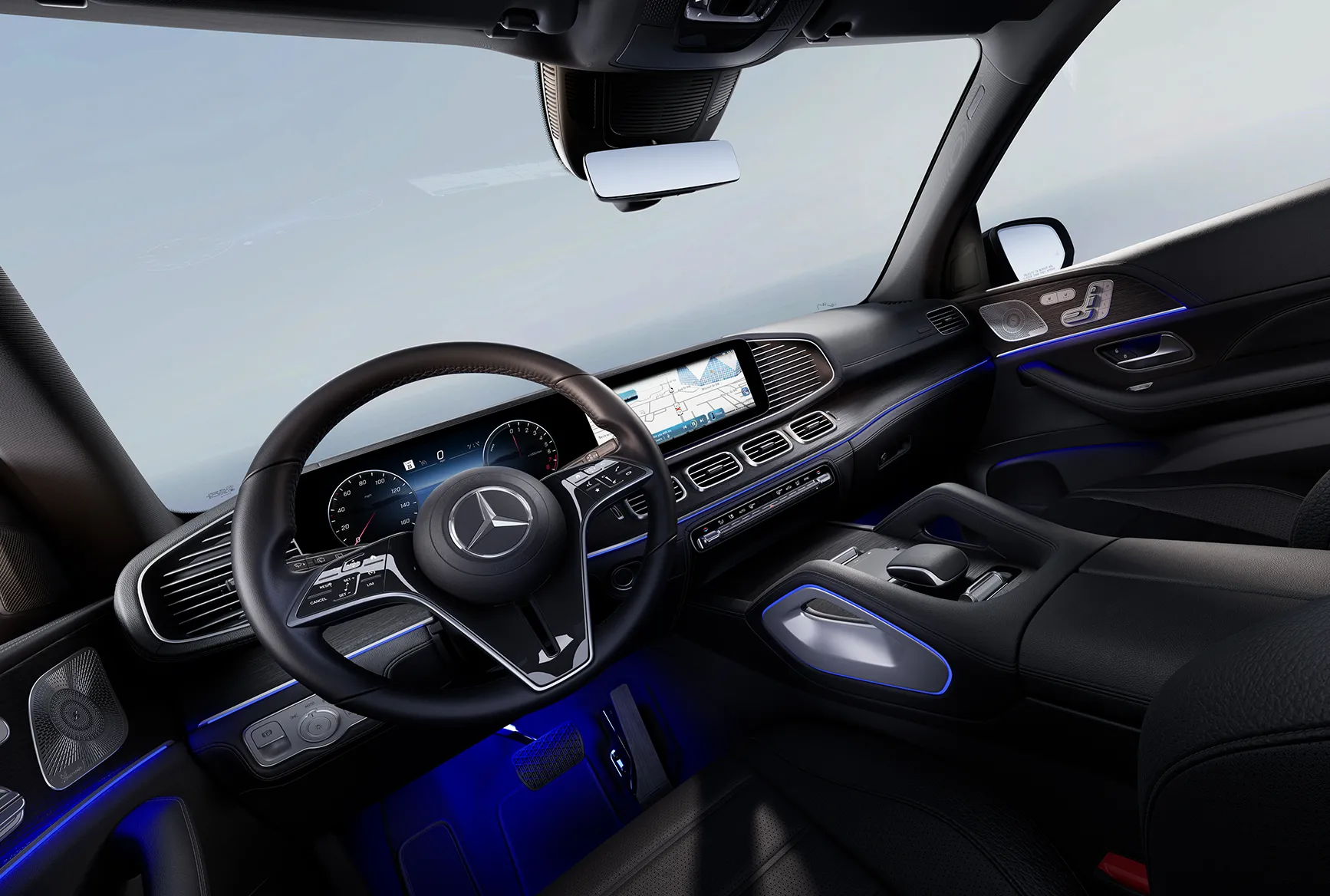 2026 GLE dual 12.3-inch MBUX widescreen cockpit display