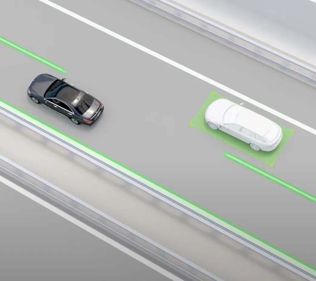 Signal for a lane change when cruising, and with that single tap your GLS can help check for an opening and deftly execute the move on your behalf.