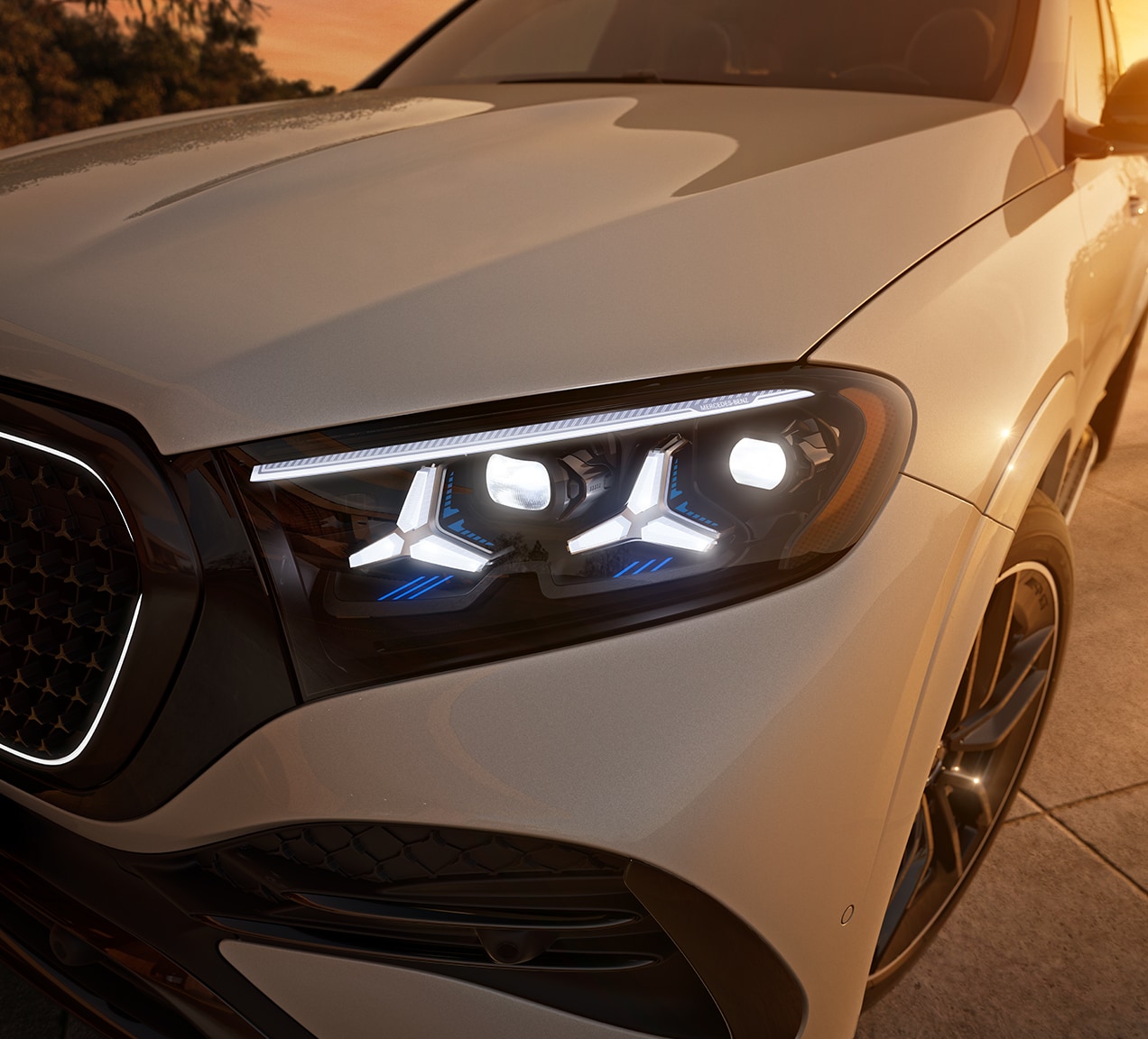Signature LED lighting