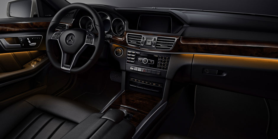2015-E-CLASS-E250BT-E350-E400-E550-SEDAN-131-CCF-D.jpg